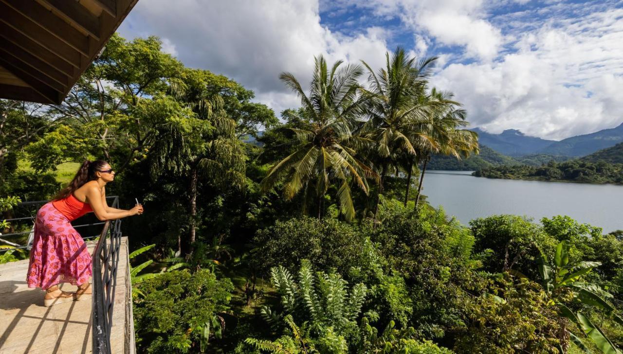 The Glasshouse Victoria Villa, Kandy ディガーナ エクステリア 写真